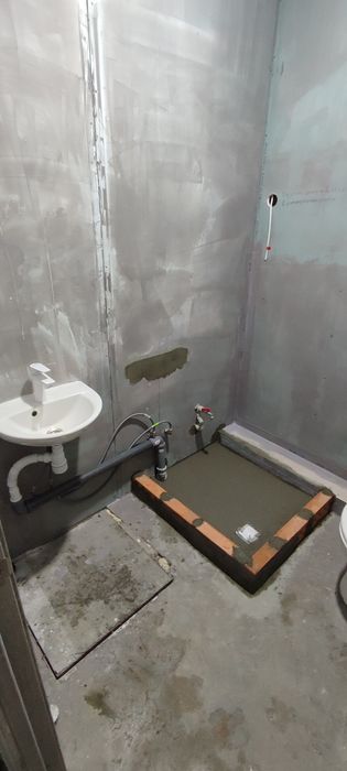 Мастер на час, сантехник,сборка мебели, электрик ,установка замков.