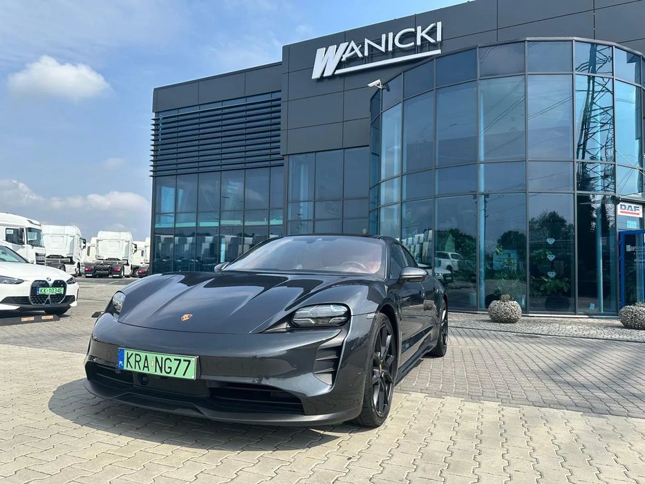 Porsche Taycan