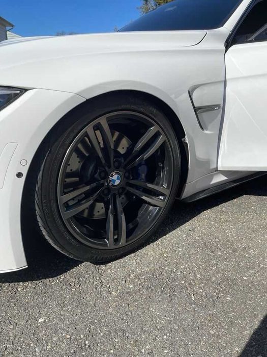 2018    BMW   M3