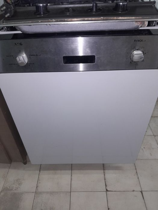 Vendo 2 maqs. Loica MIELE 120€ cada