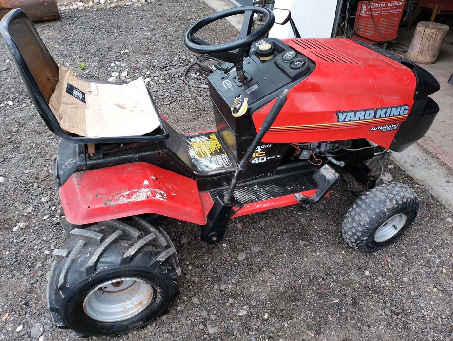 Traktorek kosiarka 14HP YARD KING Nadarzyn • OLX.pl