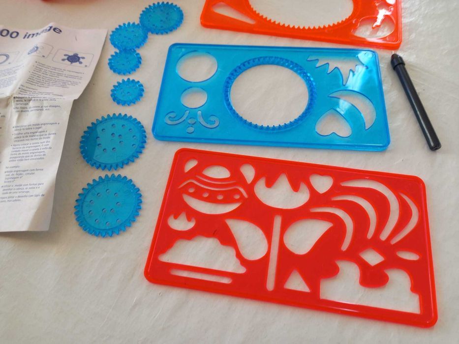 Brinquedo / Maleta de Desenho IMAGINARIUM