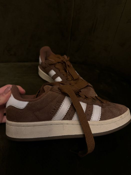 Кросівки замшеві Adidas, 35 розмір