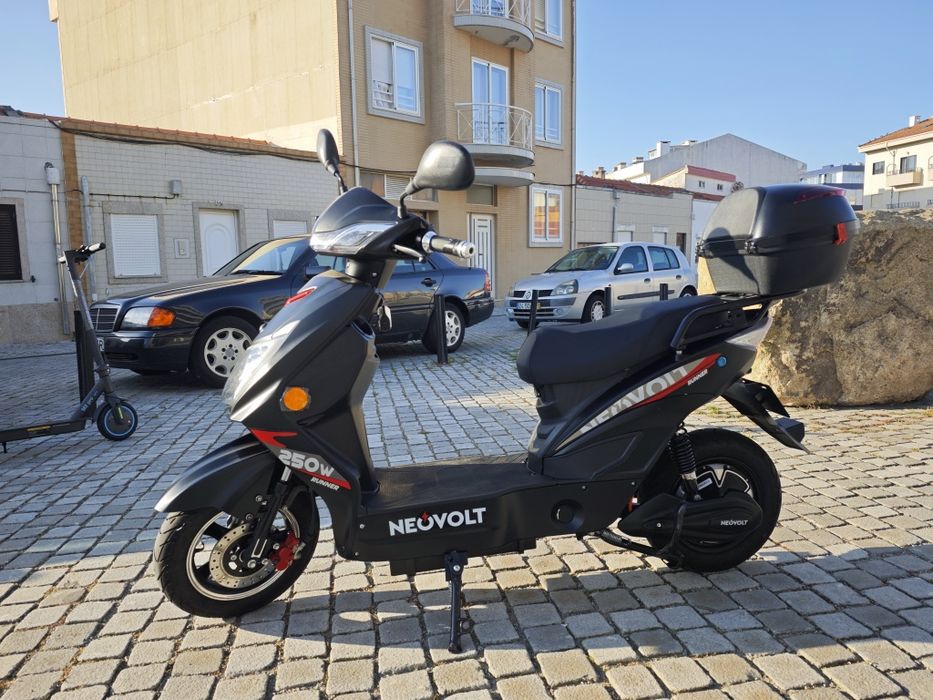 Scooter elétrica