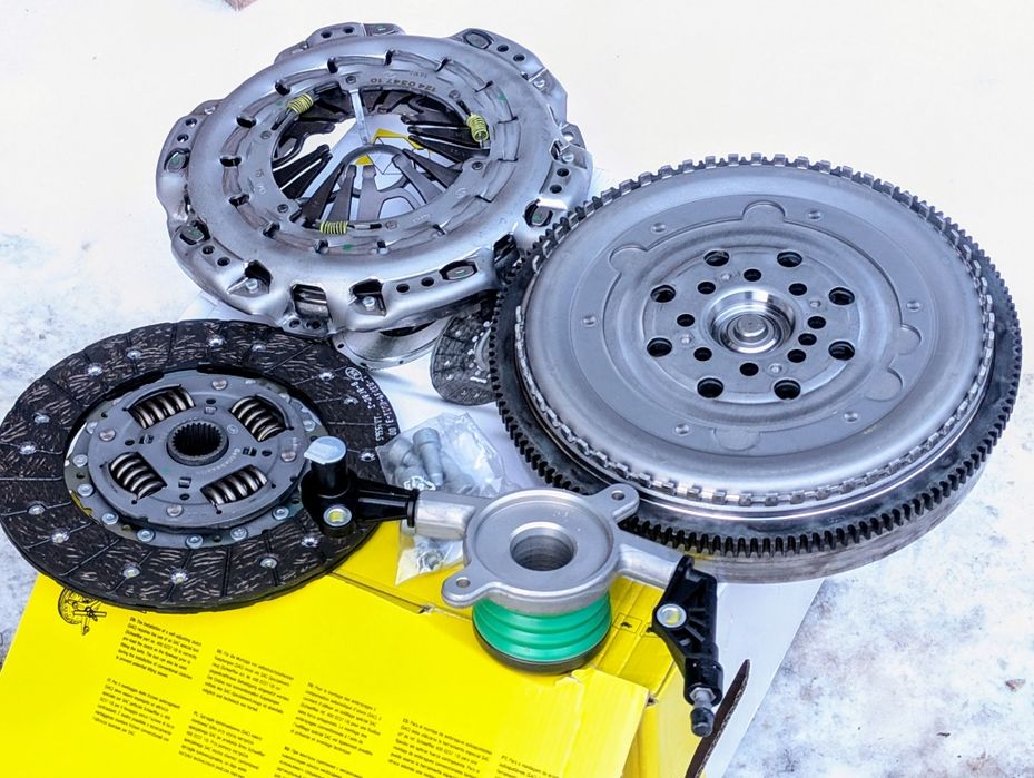 Демпфер маховик счеплення W639 Vito Viano Luk вито виано 111 115 Luk