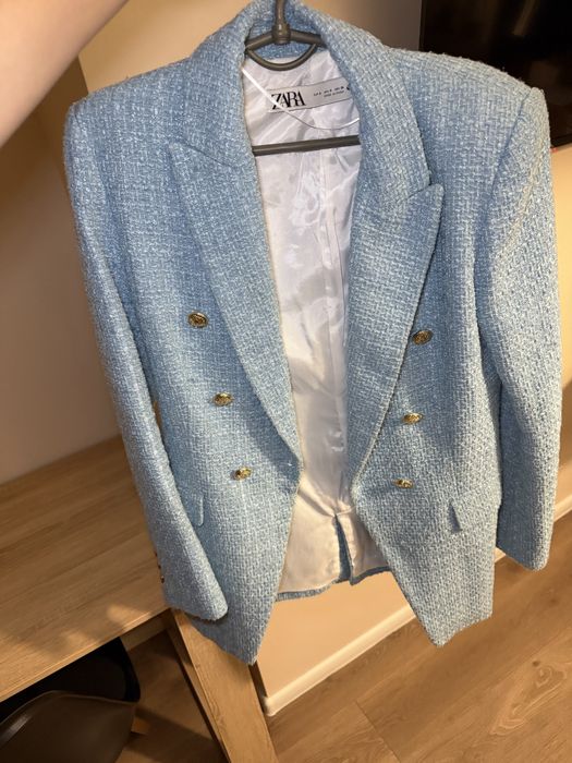 Блакитний піджак zara