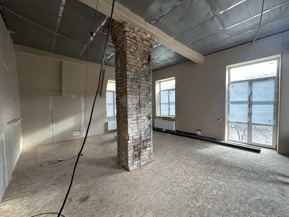 Продаж квартири центр