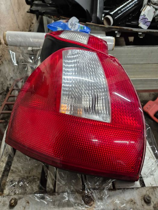 Audi s3 8l a3 8l lampy tył lampy tylne