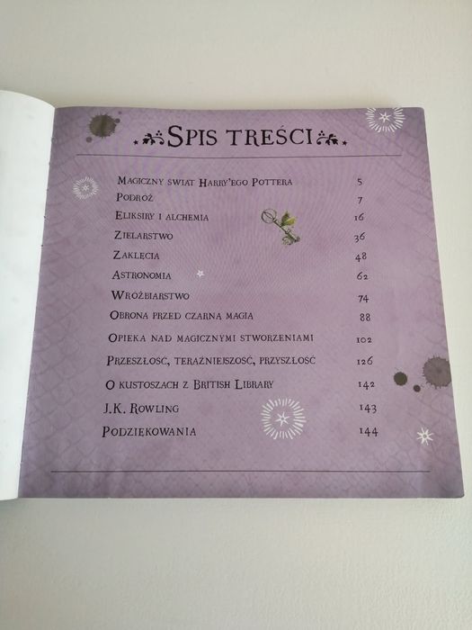 Harry Potter - Podróż przez historię magii.
