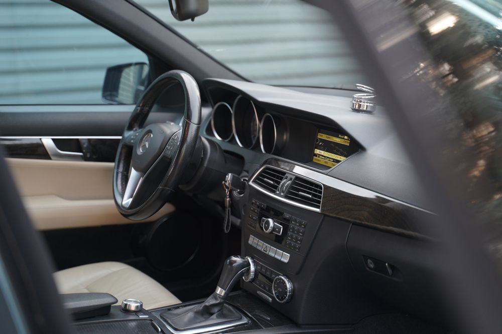 Mercedes Benz C220 Avangarde