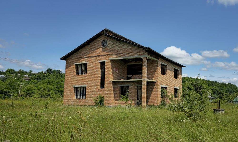 Новобудова в серці карпат