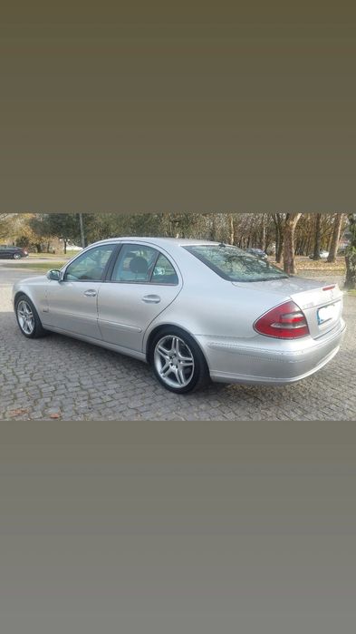 Mercedes E220 Elegance478726558455572482