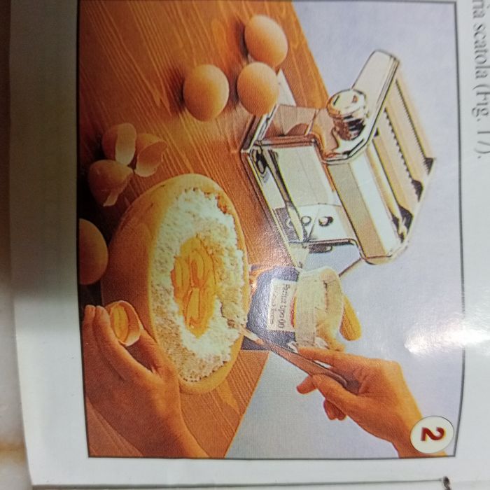 Maquina de fazer massa