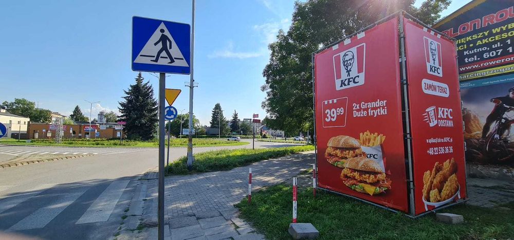 Kostka reklamowa tablica reklamowa CUBE 40 m2