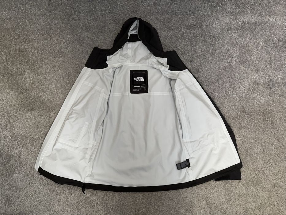 Damska Kurtka The North Face TENT FUTURELIGHT™ (22-3)