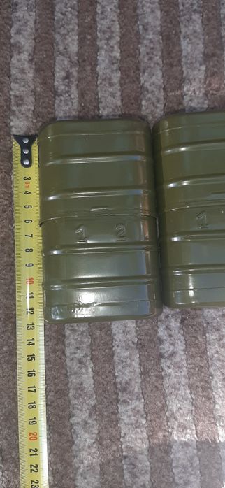 Коробочка металева