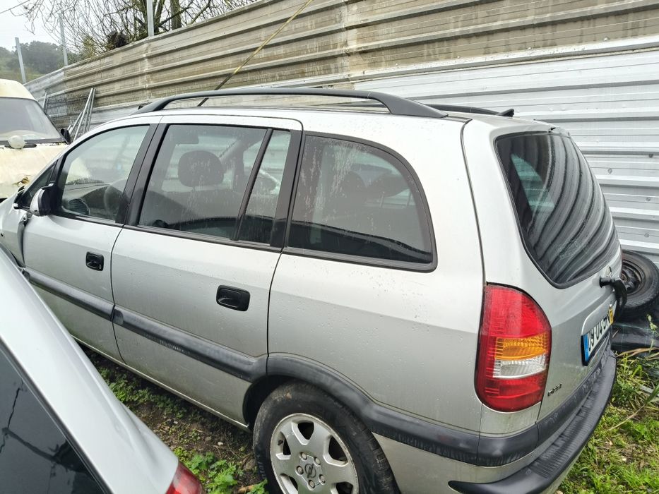 Opel Zafira 1.7 gasolho so peças
