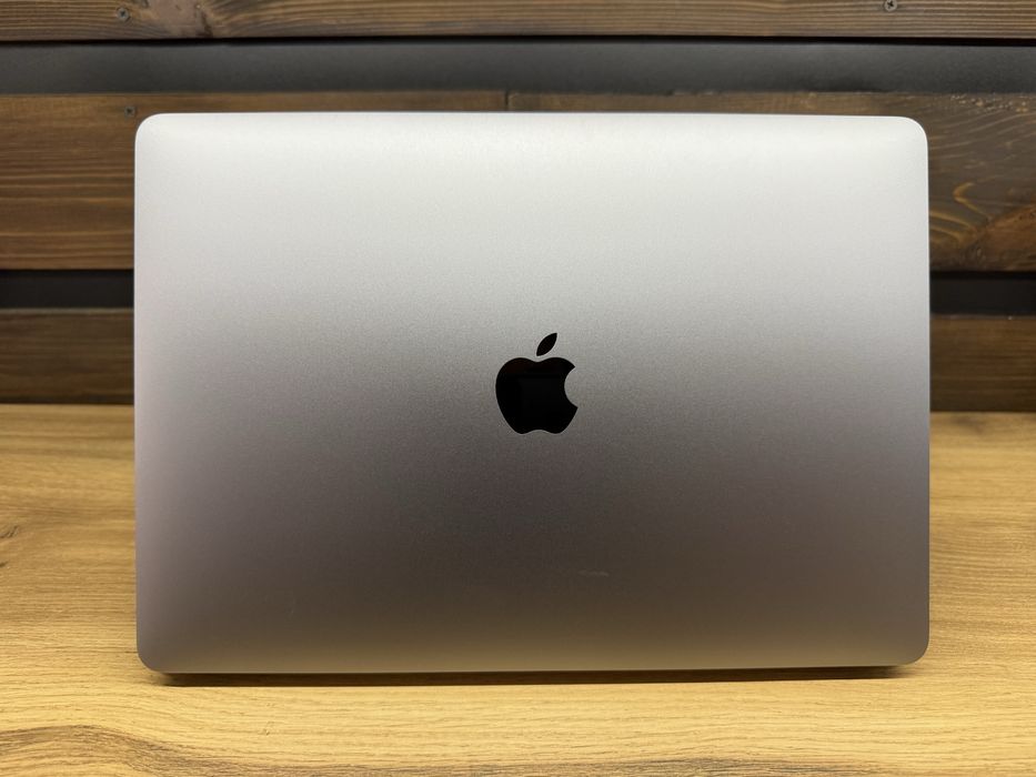 MacBook Air 2020 13,3” Retina M1/8 GB/512 Gb/89% Health