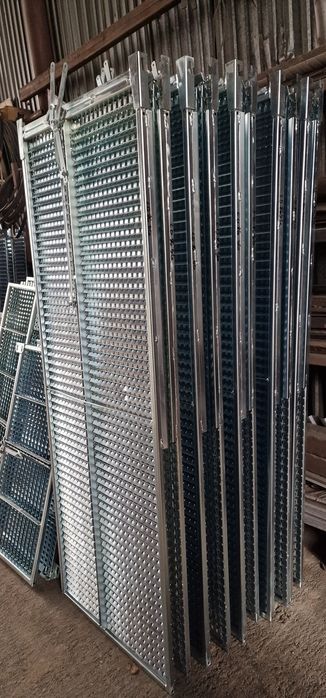 Sito żaluzjowe górne do Claas Dominator 86 NOWE ocynkowane (632x1739)