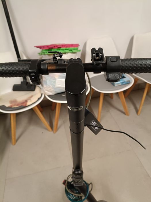 Hulajnoga elektryczna Jeep