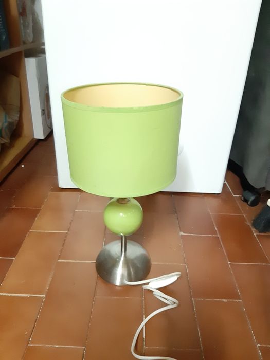 Candeeiro de mesinha