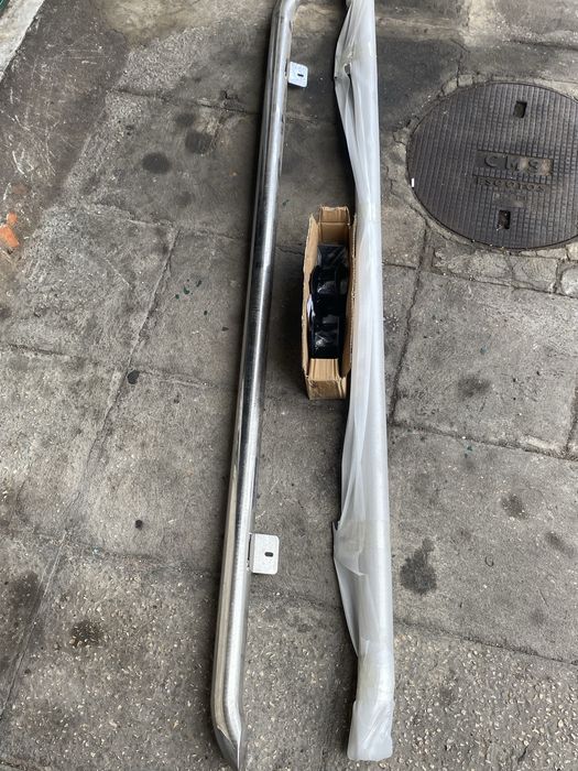 Estribos Nissan Navarra D23 novos