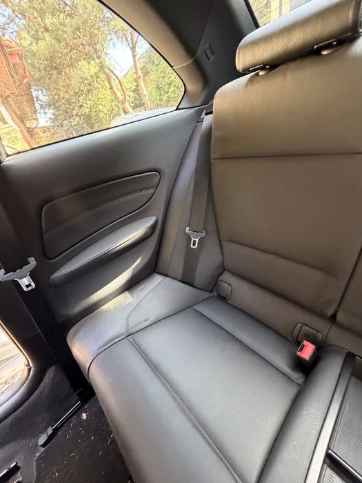 Kanapa boczki tył BMW E82/E81
