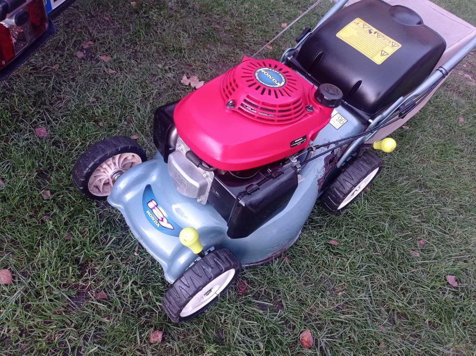 Kosiarka Spalinowa HONDA ABS Silnik o Mocy - 5,5 KM