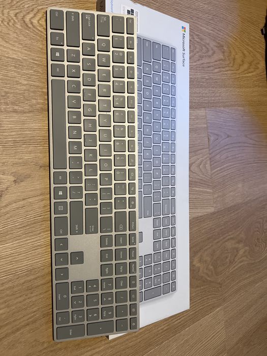 klawiatura microsoft surface