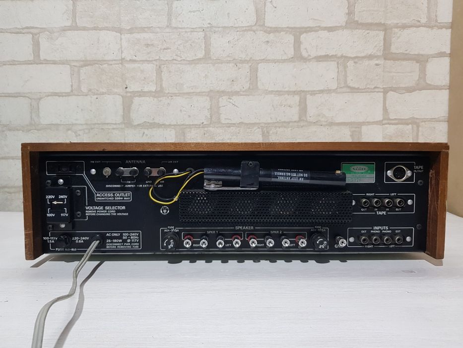 FM/AM Стерео ресивер/підсилювач  Scott 636S, 2x75 Втб/у з  Німеччини