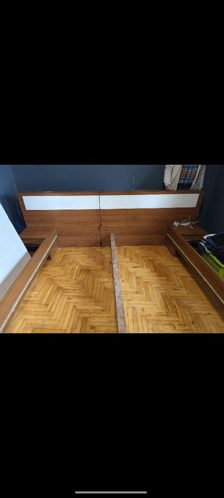 Meble szafa i łóżko