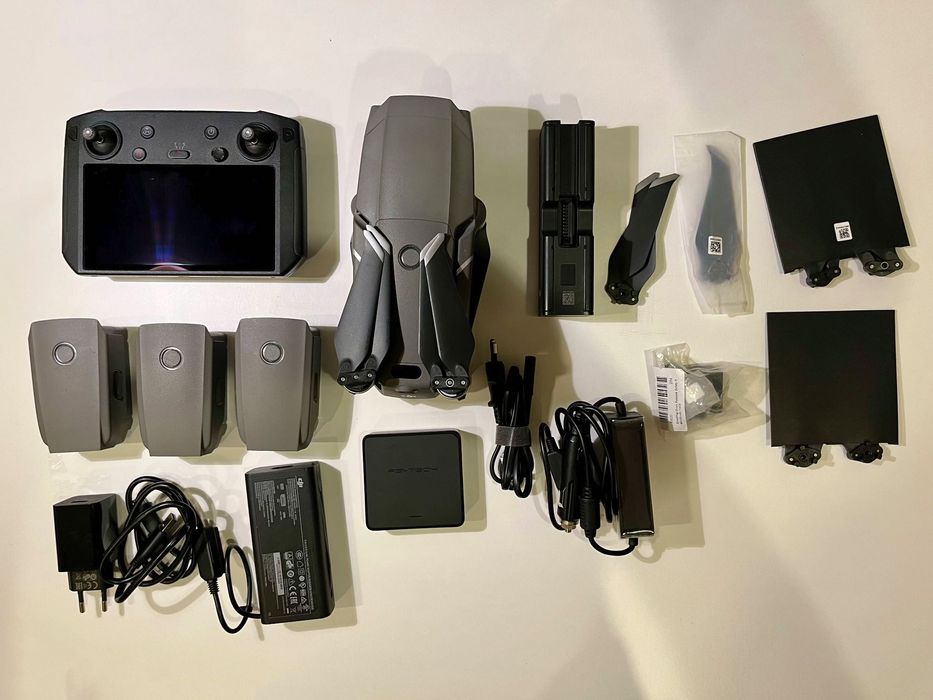 DJI Mavic 2 Pro + Smart Controller – Fly More Combo, FV 23%
