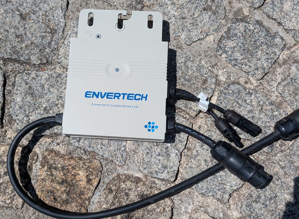 Vendo Microinversores fotovoltaicos Modelo EVT 360solares, como  novos em plano Funcionamento