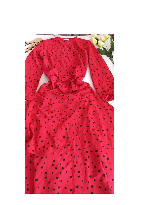 червона сукня 46 розмір нова