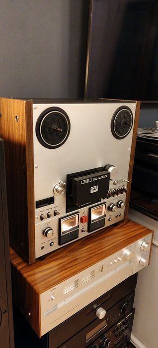 Magnetofon szpulowy AKAI GX-600D 4 Track steteo