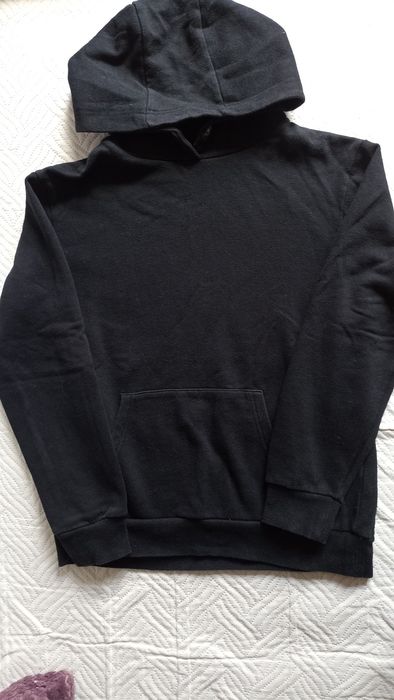 Bluza z kapturem czarna 13 lat