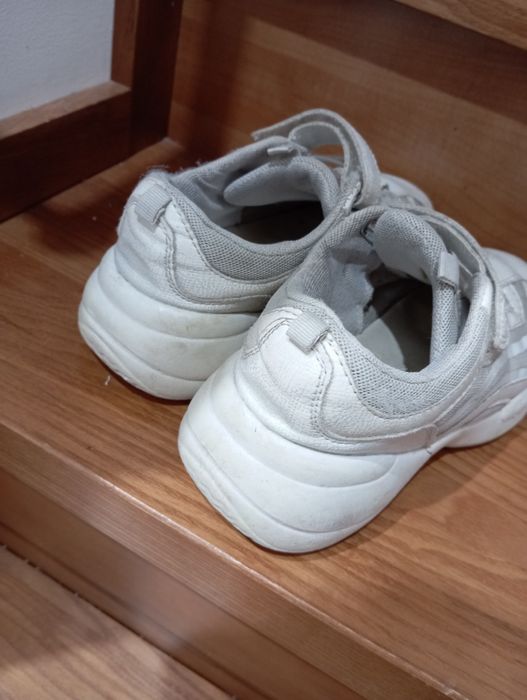 Buty adidasy 33 białe dla dziewczynki