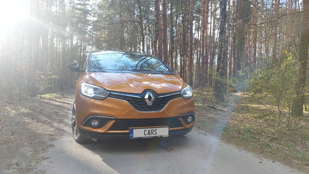 Renault Scenic IV rodzinny MiniVAN