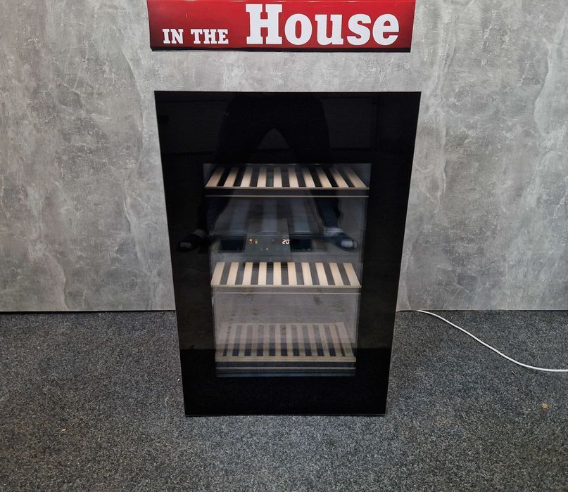 Винний холодильник Miele KWT 6422 iG чорний обсидіан 2023 Виставка