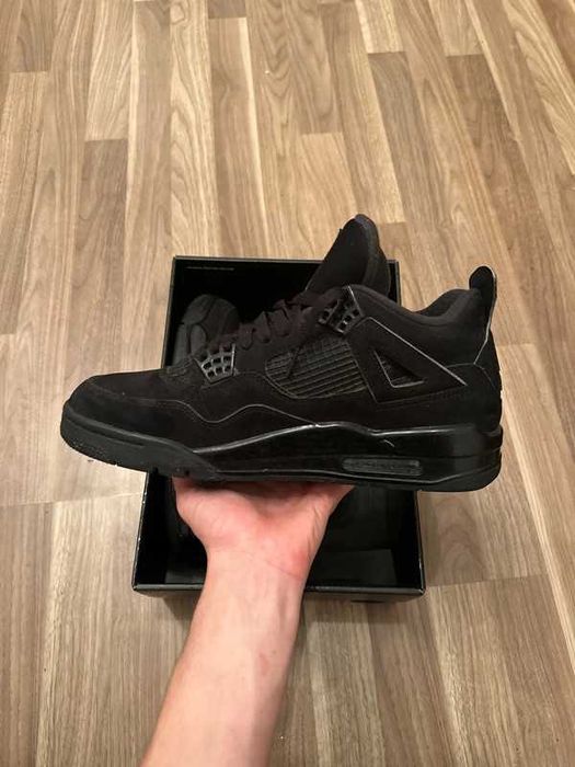 Buty Jordan_4_Retro_Black Cat R.41