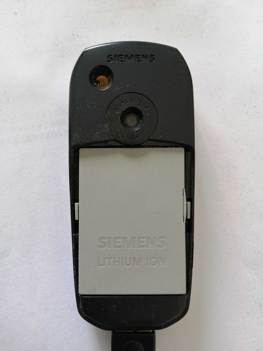 Telemóvel Siemens CV65, com carregador
