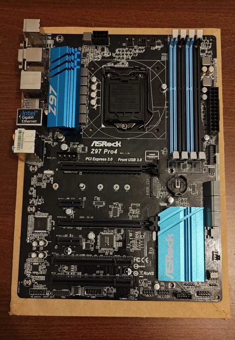 *PARA PARTES* ASRock Z97 Pro4 ATX LGA 1150 Motherboard