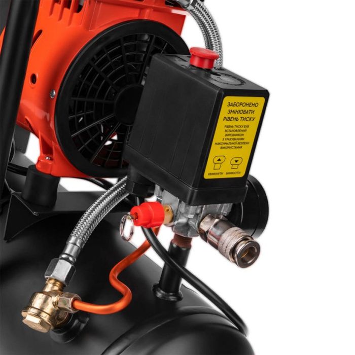 Компресор повітряний безмасляний Dnipro-M AC-9NL