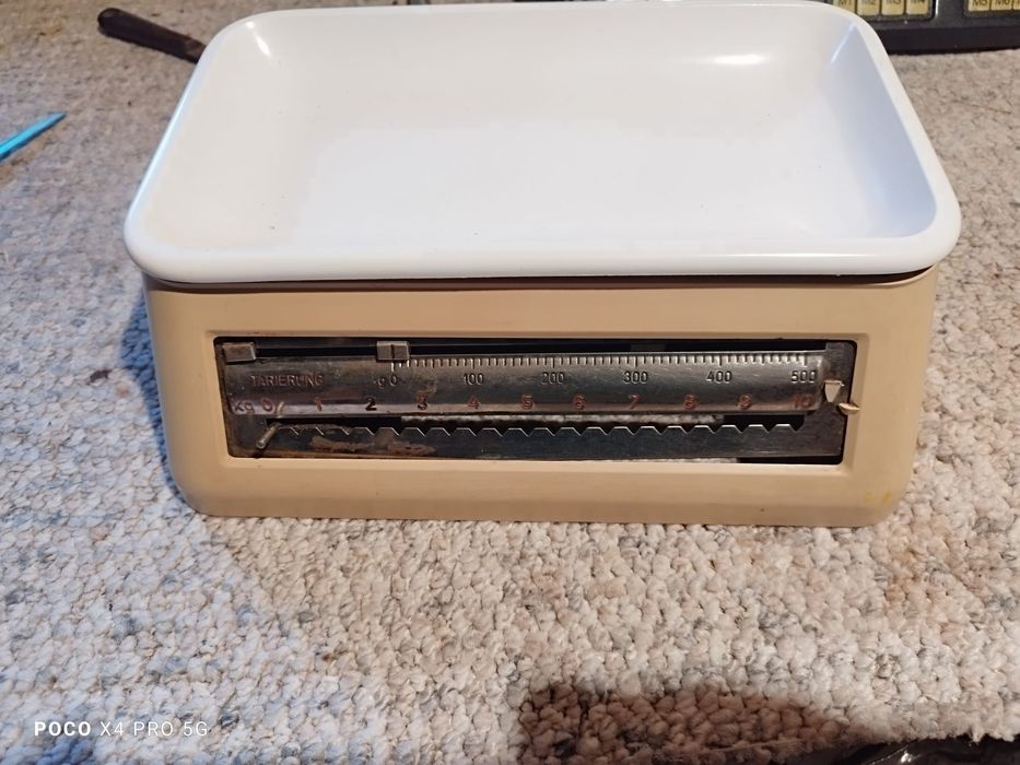 Waga kuchenna,Szalowa   z czasów PRL /DDR