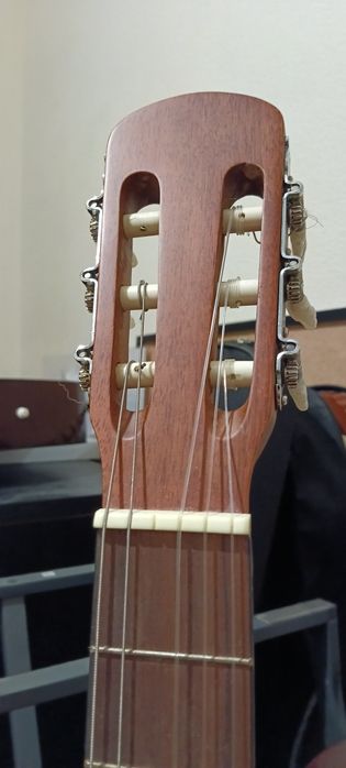 Violão clássico EPIPHONE