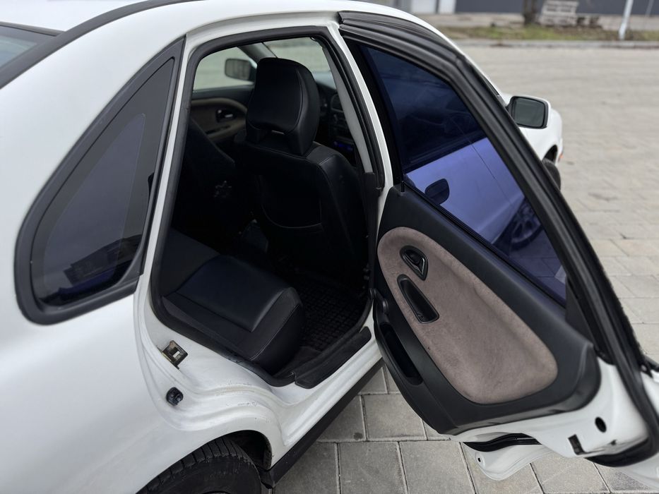 Продам машину.