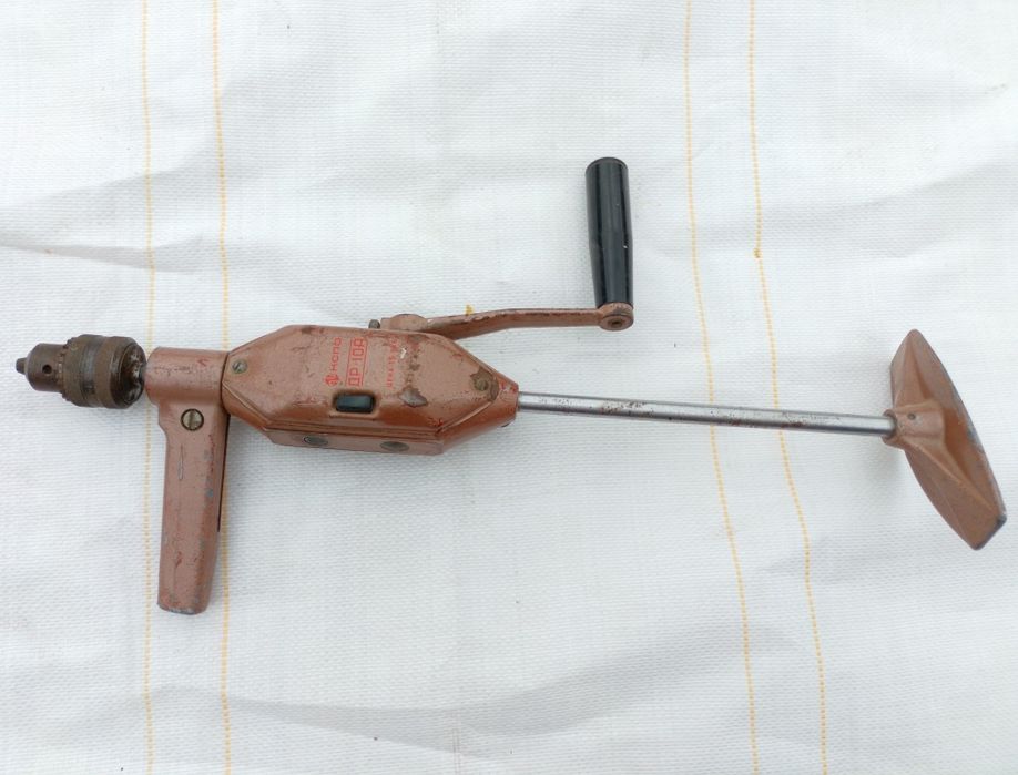 Дрель ручна ДР 10а