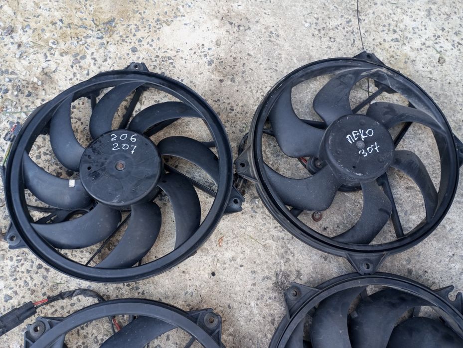 Вентилятор охолодження Citroen Peugeot Fiat