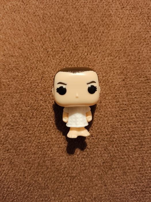 ELEVEN - KINDER JOY Stranger Things