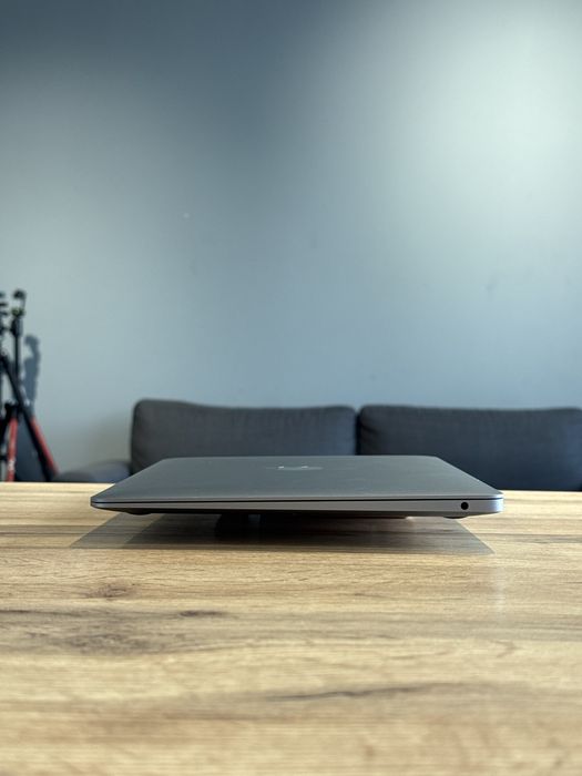 MacBook Air 13 2020 M1 8/7gpu 16/256gb  !! Гарантія від Магазину !!